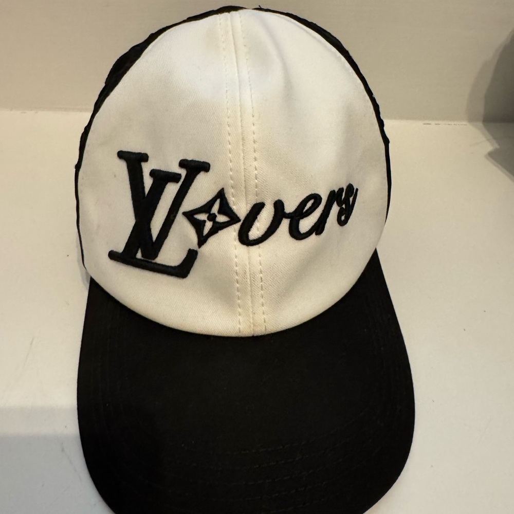 Louis Vuitton Black and White Mesh Fabric